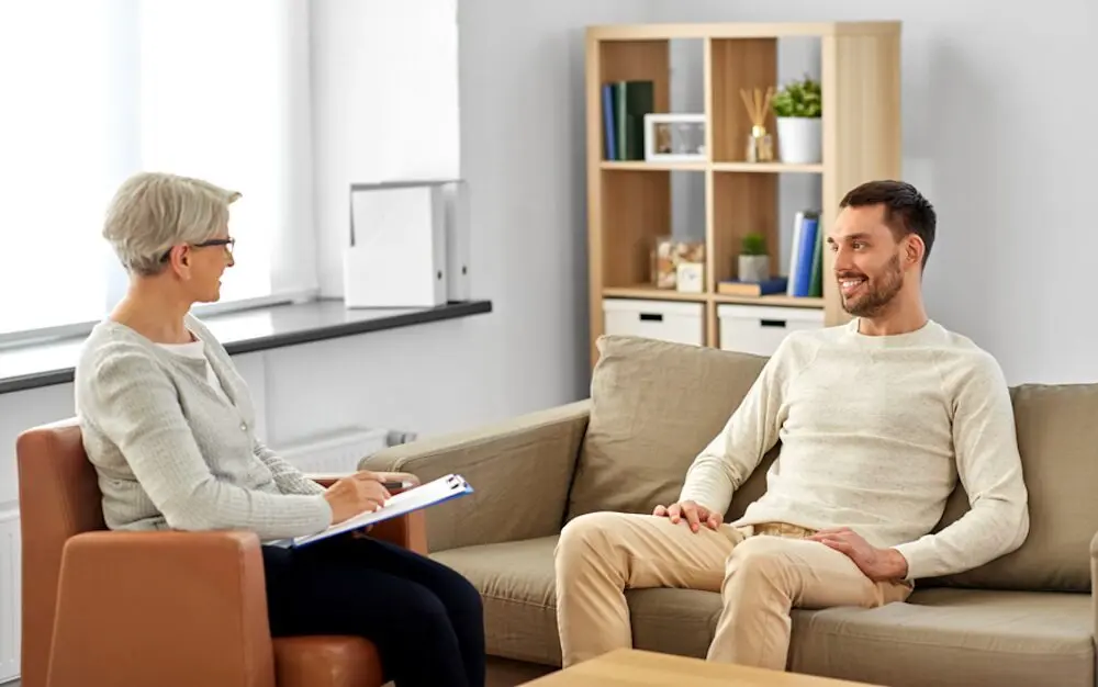 co-occurring-bipolar-disorder man with bipolar and addiction attending therapy