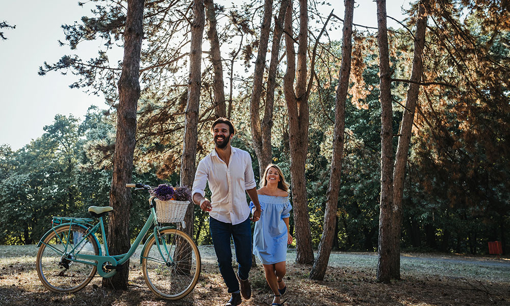 Couples can create meaningful connections without alcohol